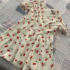 ❗️NEW❗️Clover and Sloan Dress